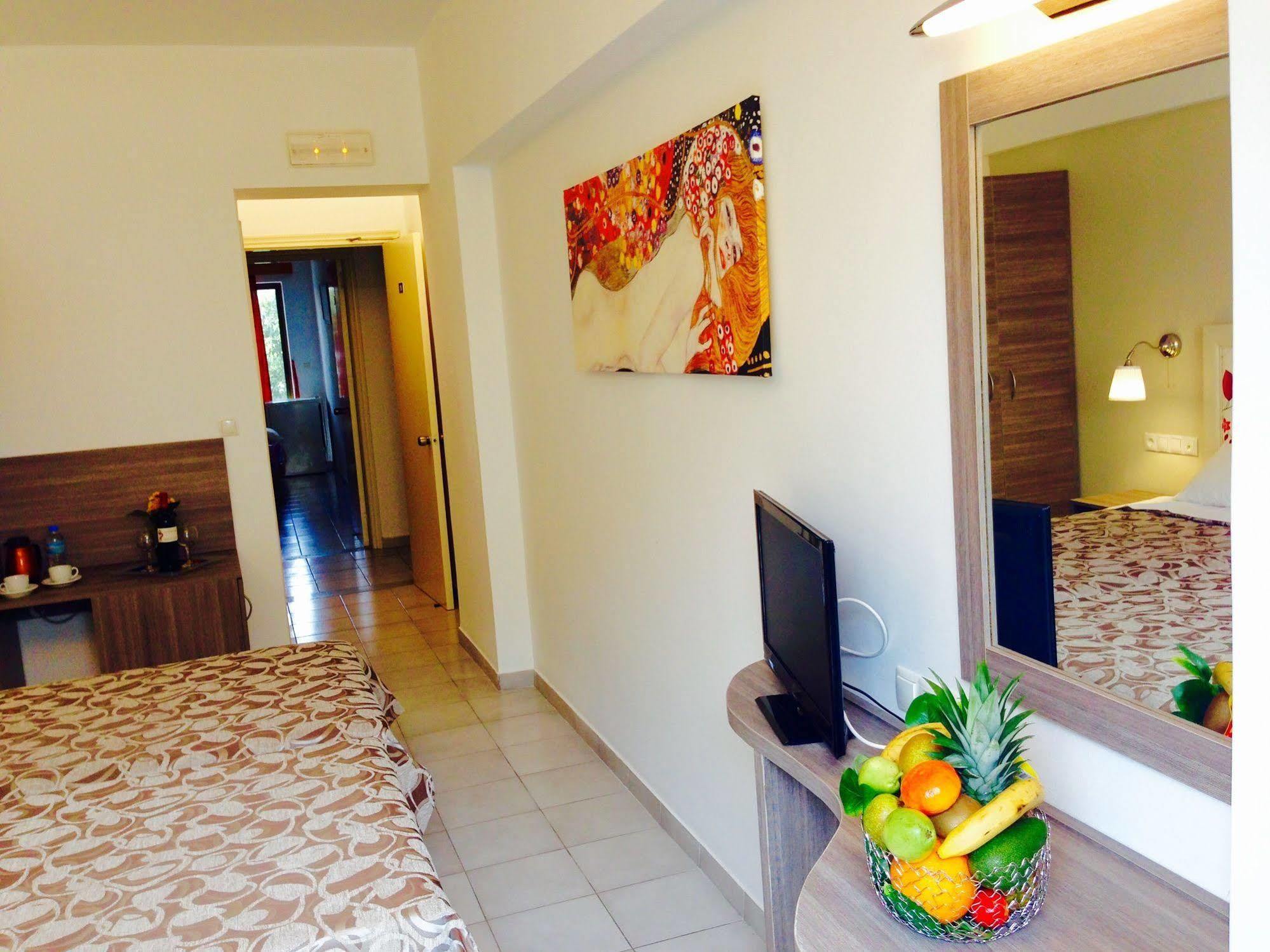 Hippocampus Boutique Hotel Ixia (Rhodes) Extérieur photo